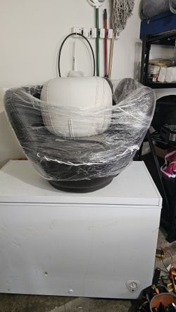 Sillon Y Pelota De Beisbol Para Poner Los Pies