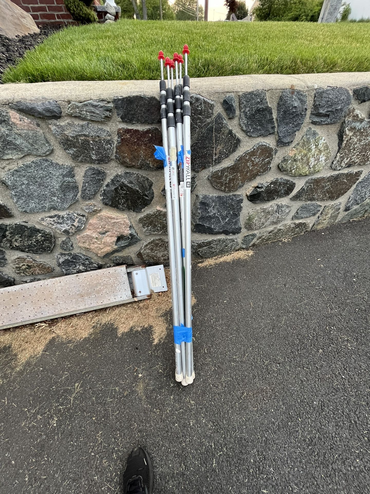 Zipwall SLP6 12-Foot Dust Barrier Poles 6-Pack