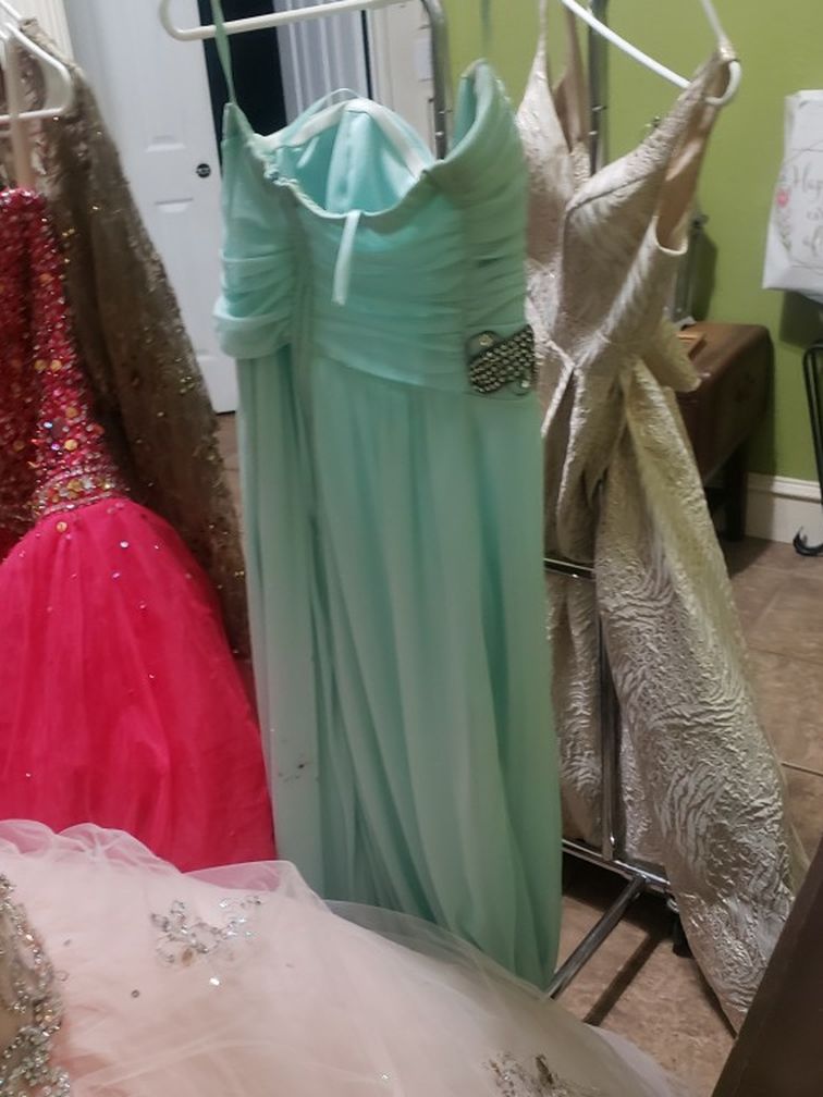 Formal Dresses 