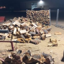 Firewood 🪵 Ready To Go 