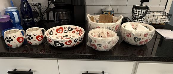 Temptations Dog Print Collection