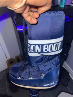 Moon boots