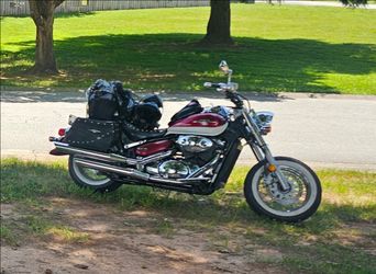 2008 Suzuki Boulevard 3000$