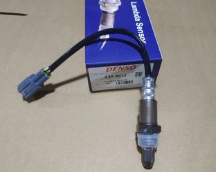 04-06 Sienna 3.3L Upstream Rear O2 Sensor DENSO 234-9012 
