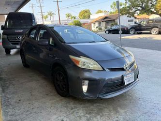 🚗 2013 Toyota Prius Hybrid 🚗 clean title