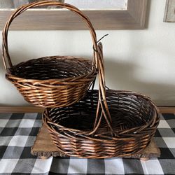 2 baskets