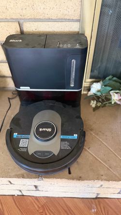 Shark floor vacuum
