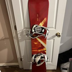 Salomon 450-159 snowboard with ride ex bindings