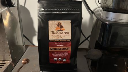 FRESH Medium Roast Coffee - Whole Bean / Specialty Coffee