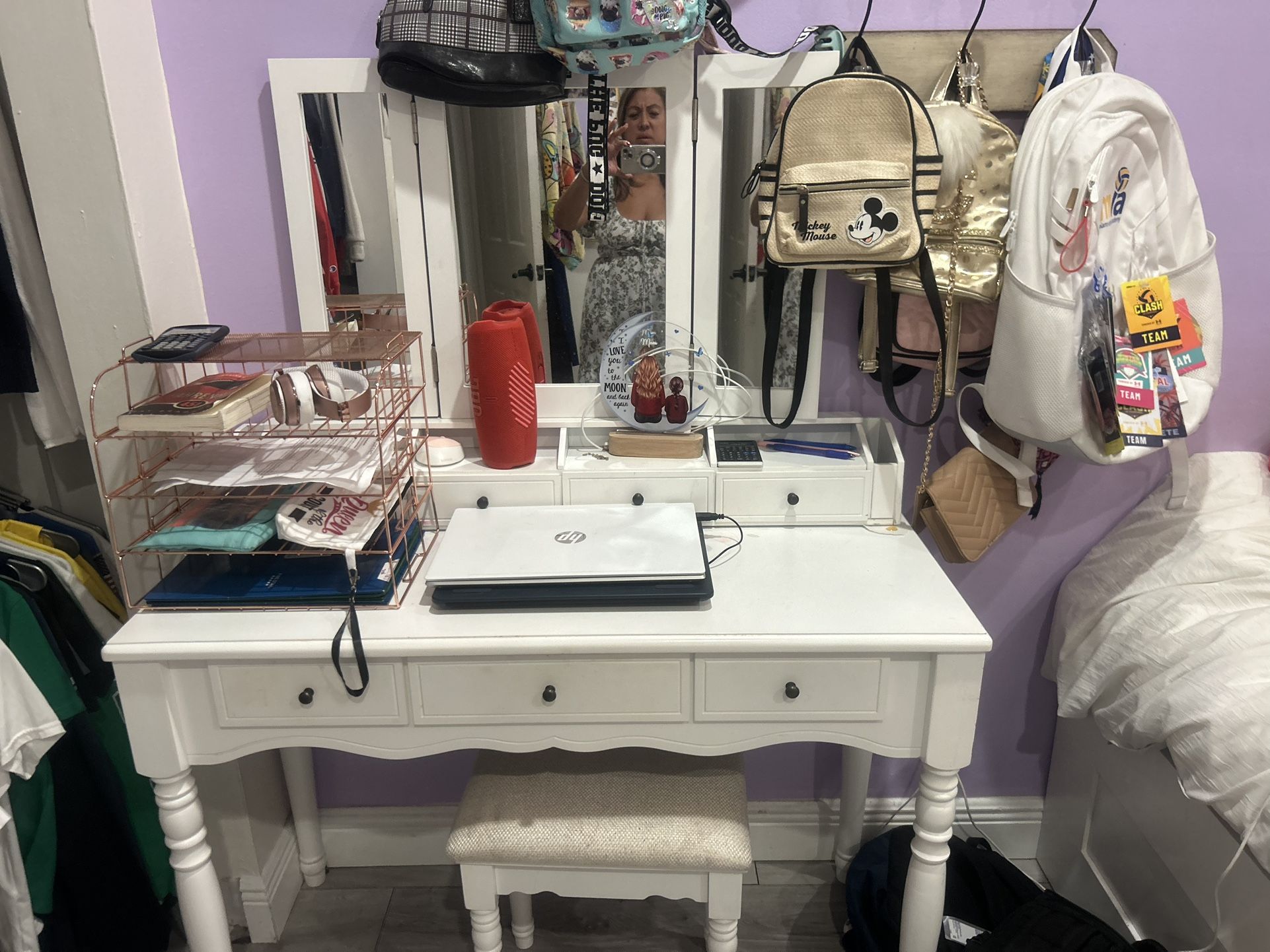 Beautiful Makeup Vanity Desk with Mirrors
