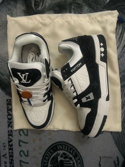 LV trainer size 8