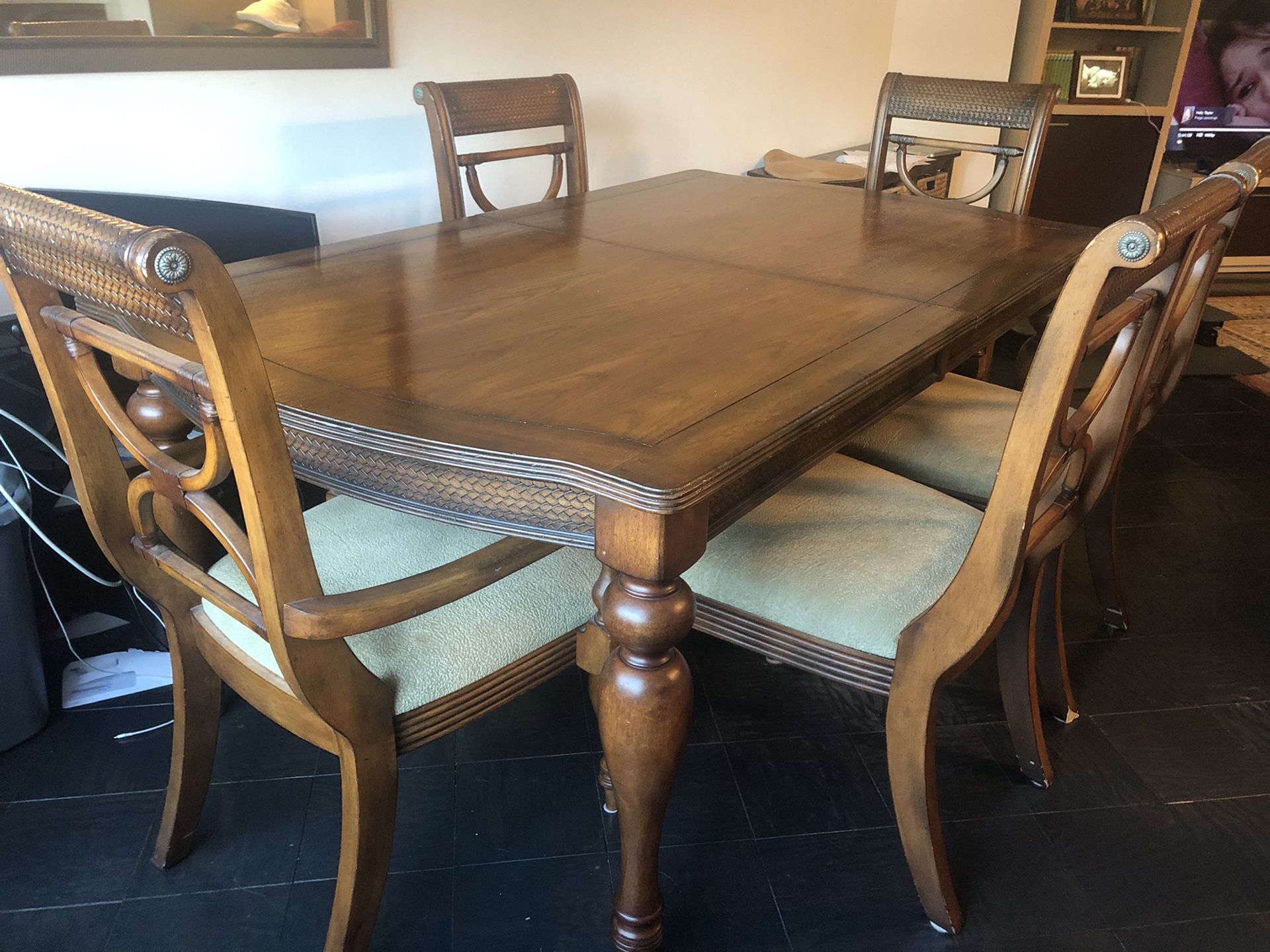 Solid Wood 6 Seat Dining Room Table