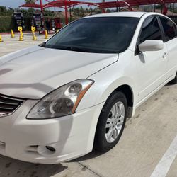 2012 Nissan Altima 