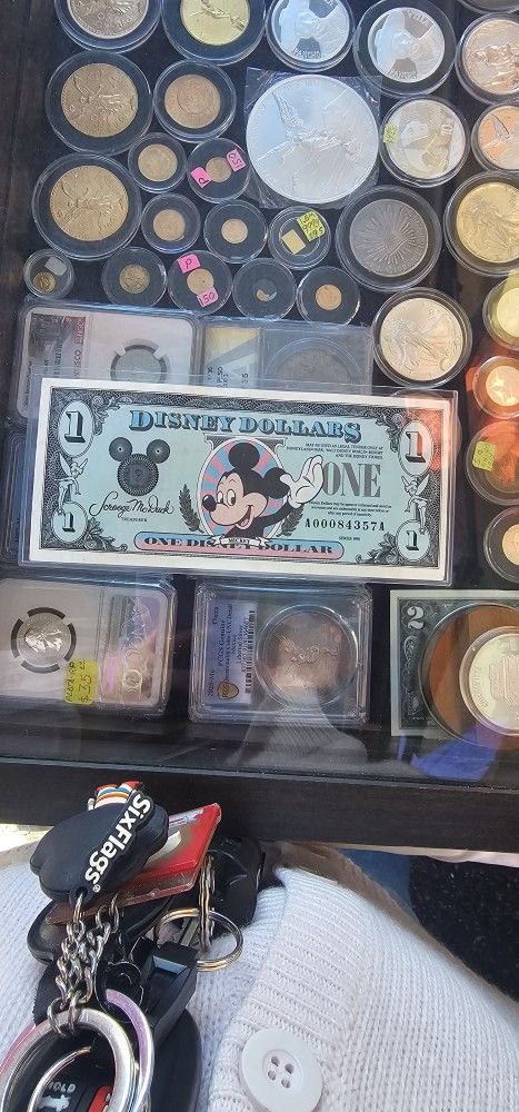 Collectors Item Disney Mickey Mouse $1 Bill