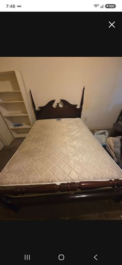 queen Four Poster Wood Bed Frame with Mattress