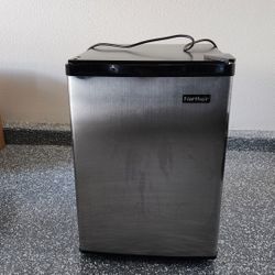 Mini Freezer