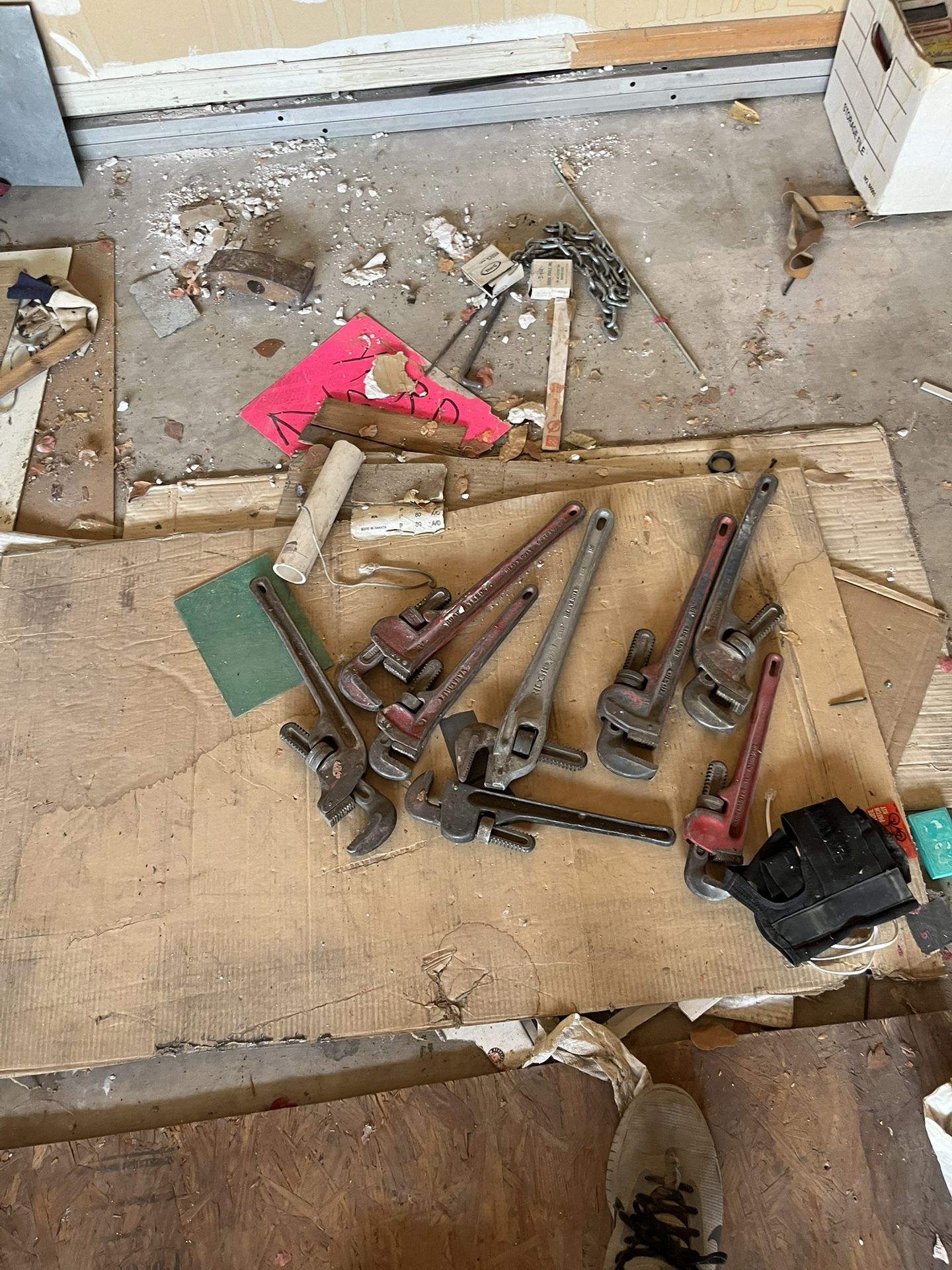 Pipe Wrenches
