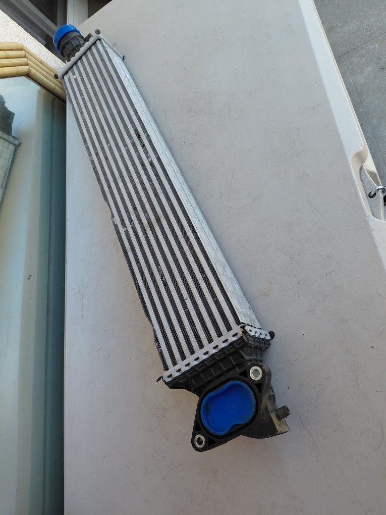 2018 - 2022 HONDA ACCORD RADIATOR INTERCOOLER CHARGE AIR USED OEM GENUINE . WW1