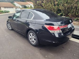 2011 Honda Accord LX-P 4 door 4 cyl.