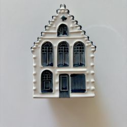 KLM Delft House #49