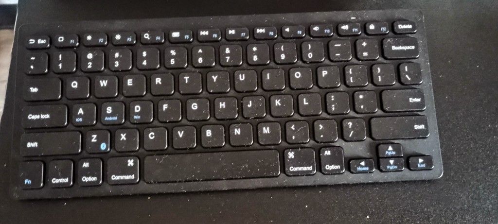 Bluetooth Keyboard 