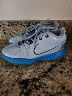 Nike LeBron 21 "Blue Diver" Big Kid 4Y