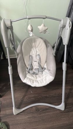 Baby swing