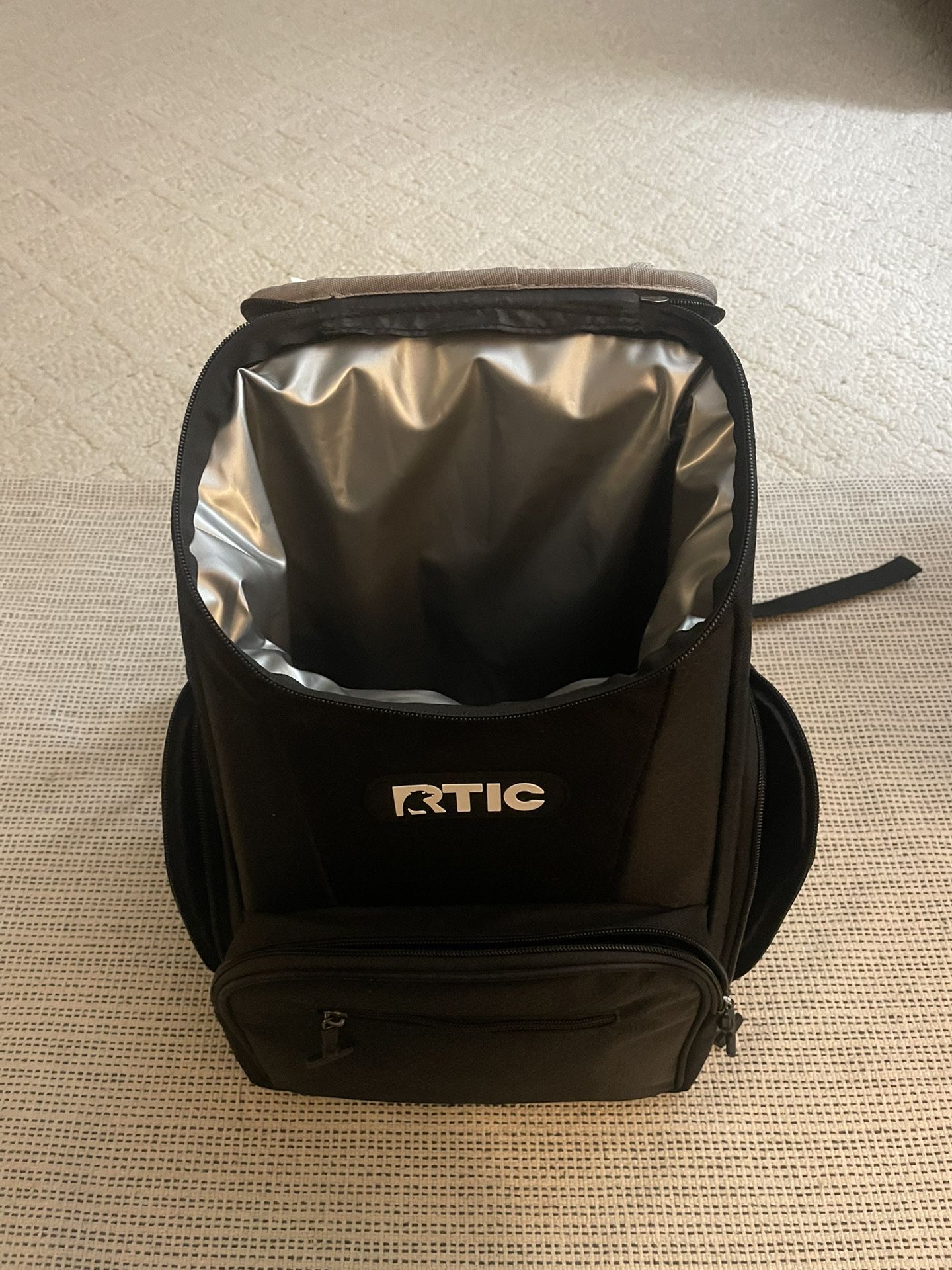RTIC 15 Can Cooler Bag Backpack