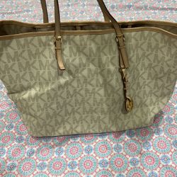 Michael Kors Purse Used 