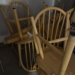 Dining Table And 6 Matching Dining Chairs