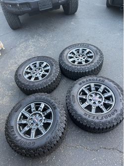 GMC sierra ATX4 wheels and tires