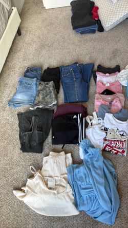 Girl clothes PLEASE READ DESCRIPTION ❗️❗️❗️❗️❗️