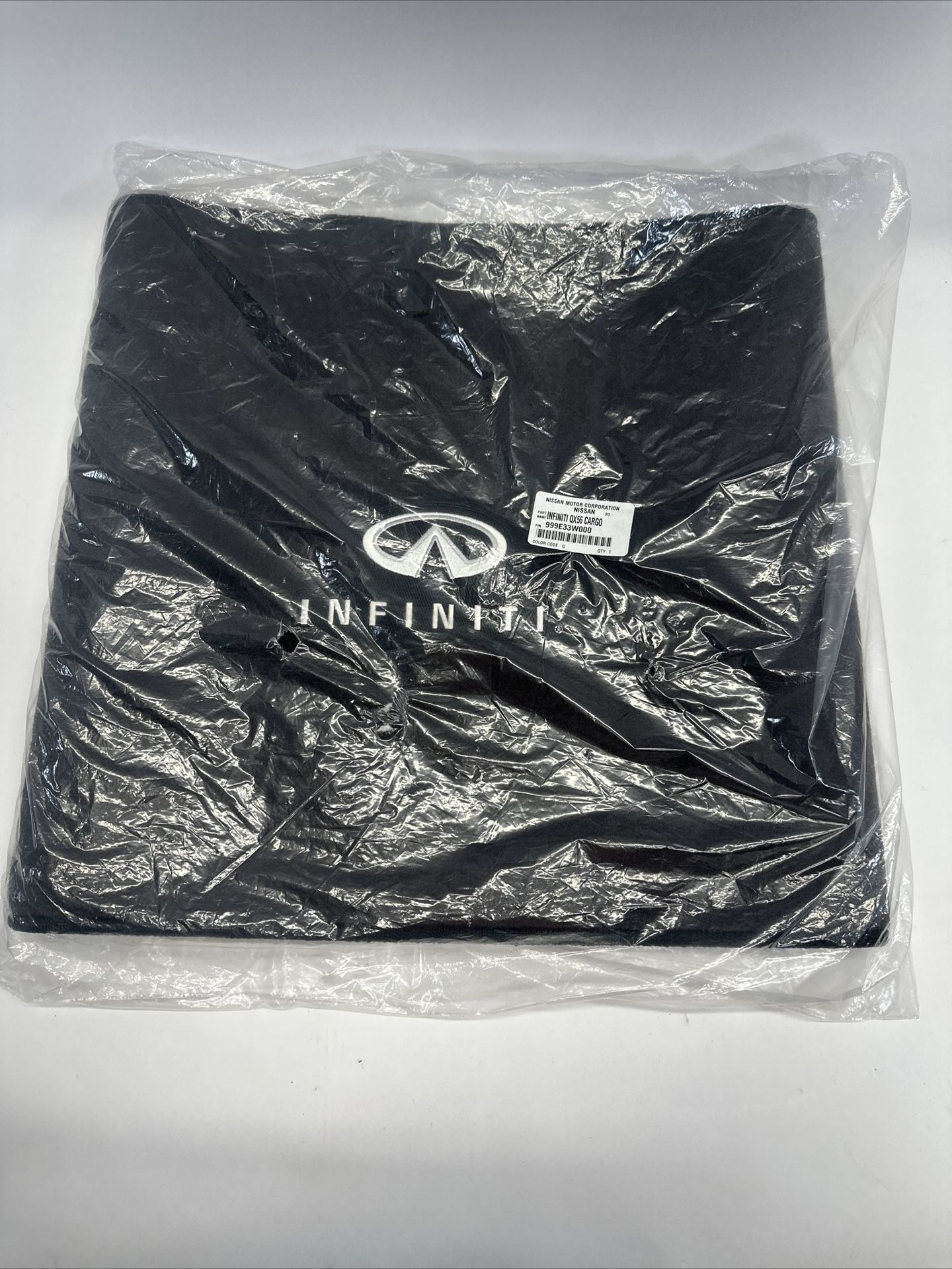 Genuine OEM Nissan INFINITI QX56 Cargo Floor Mat 999E3-3W000 Graphite NIP