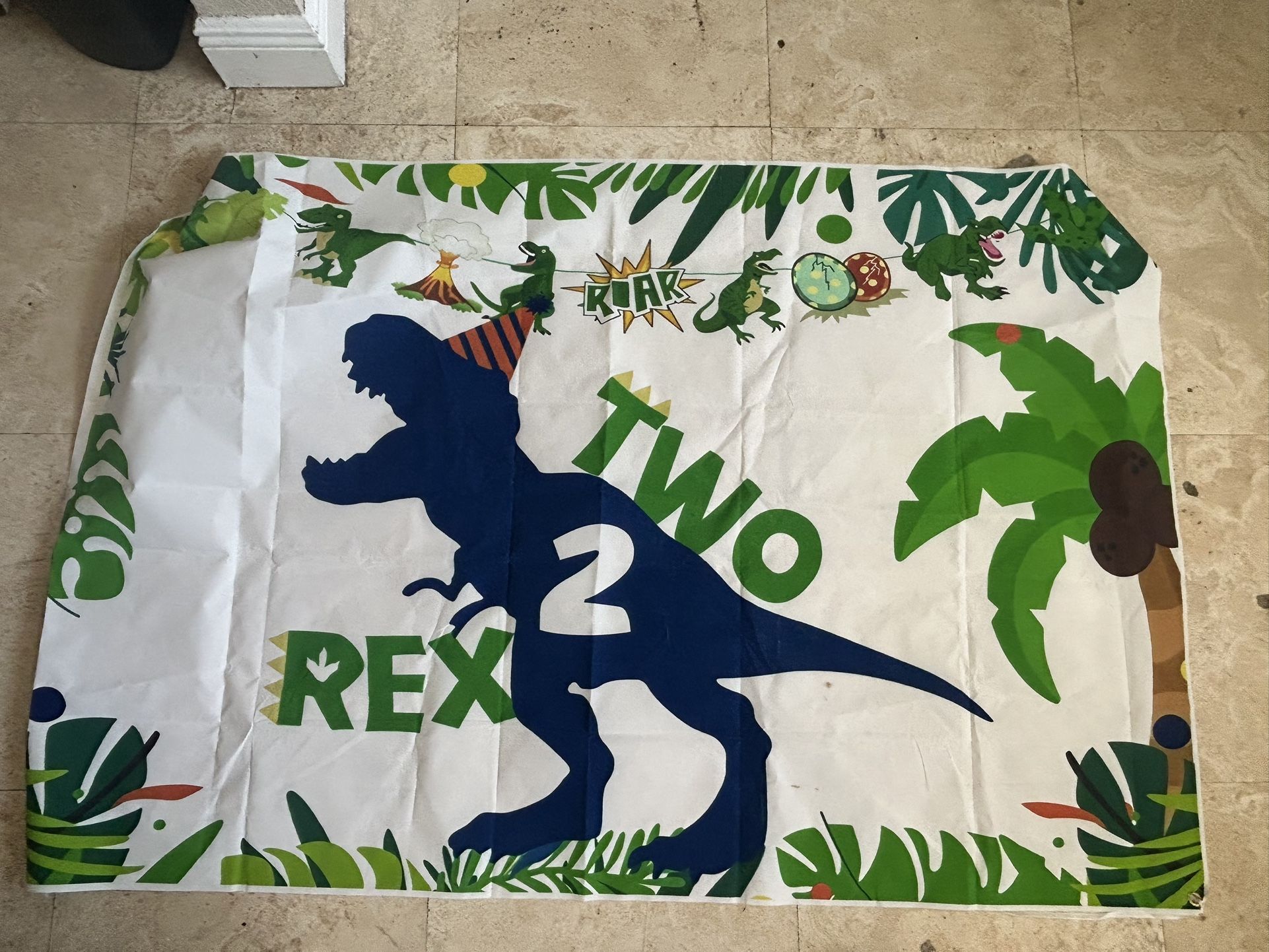 Dinosaur Party Decoration