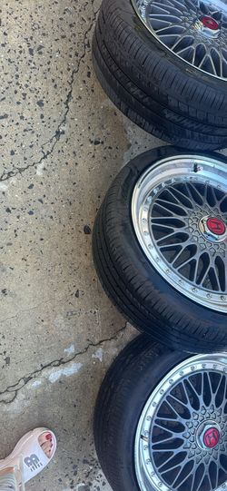 20 in rims no cracks ever 5 months old