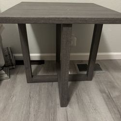 End table 