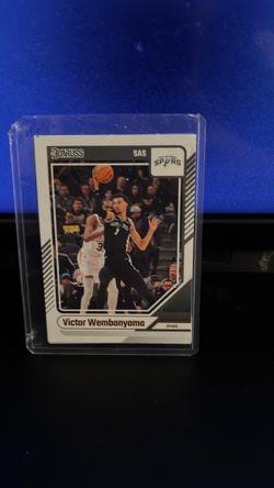 Wemby and giannis card