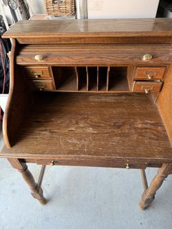 Free Secretary desk!