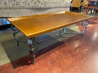DREXEL European Themes Curling Metal Coffee Table