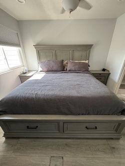 ✨ BEAUTIFUL KING BEDROOM SET ✨