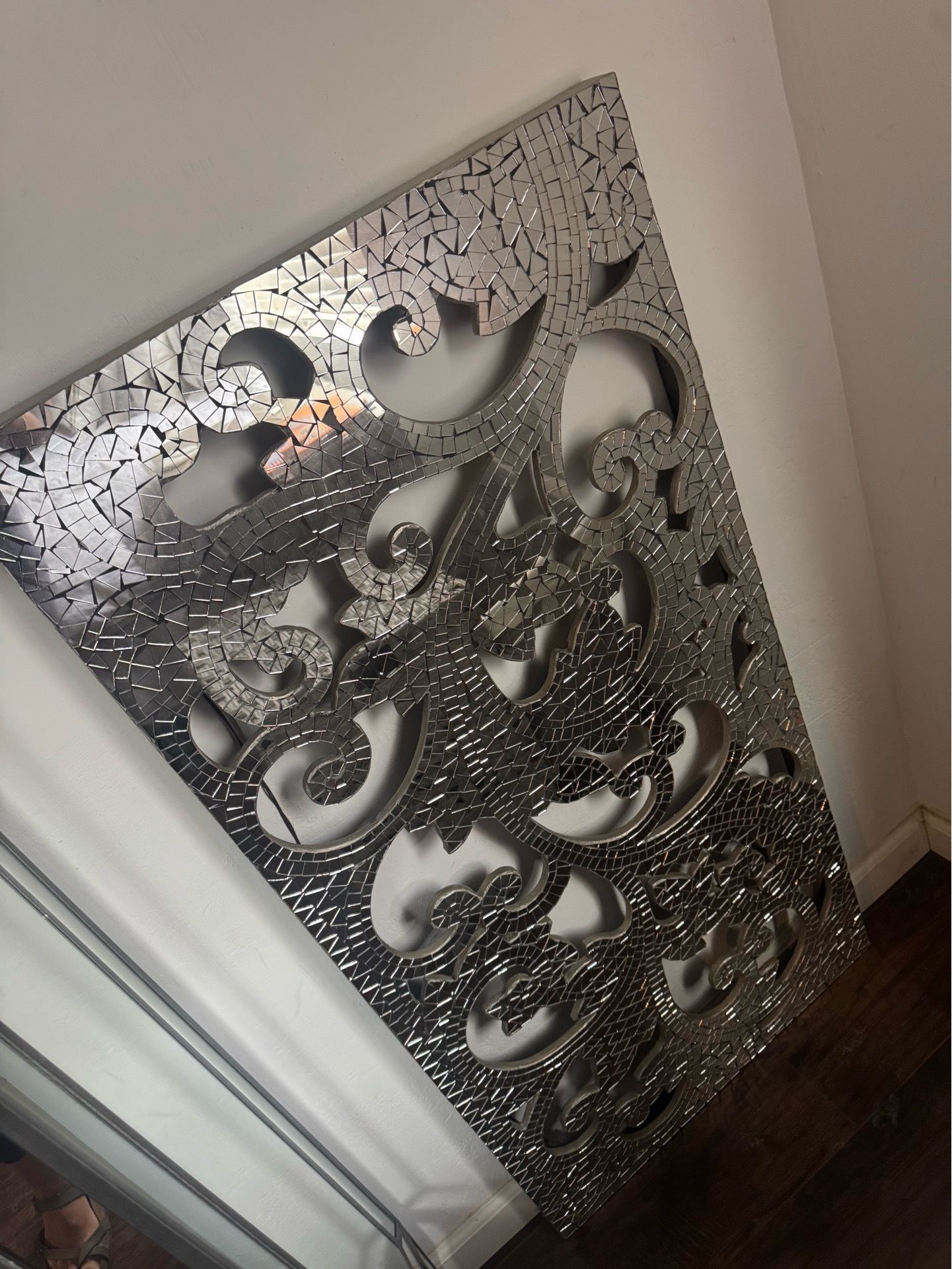 Pier one imports mirror/ wall decor