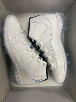 Brand new size 8.5 football cleats