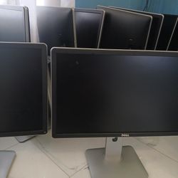 Lot of 10 Monitor 22" Vga Display Port 