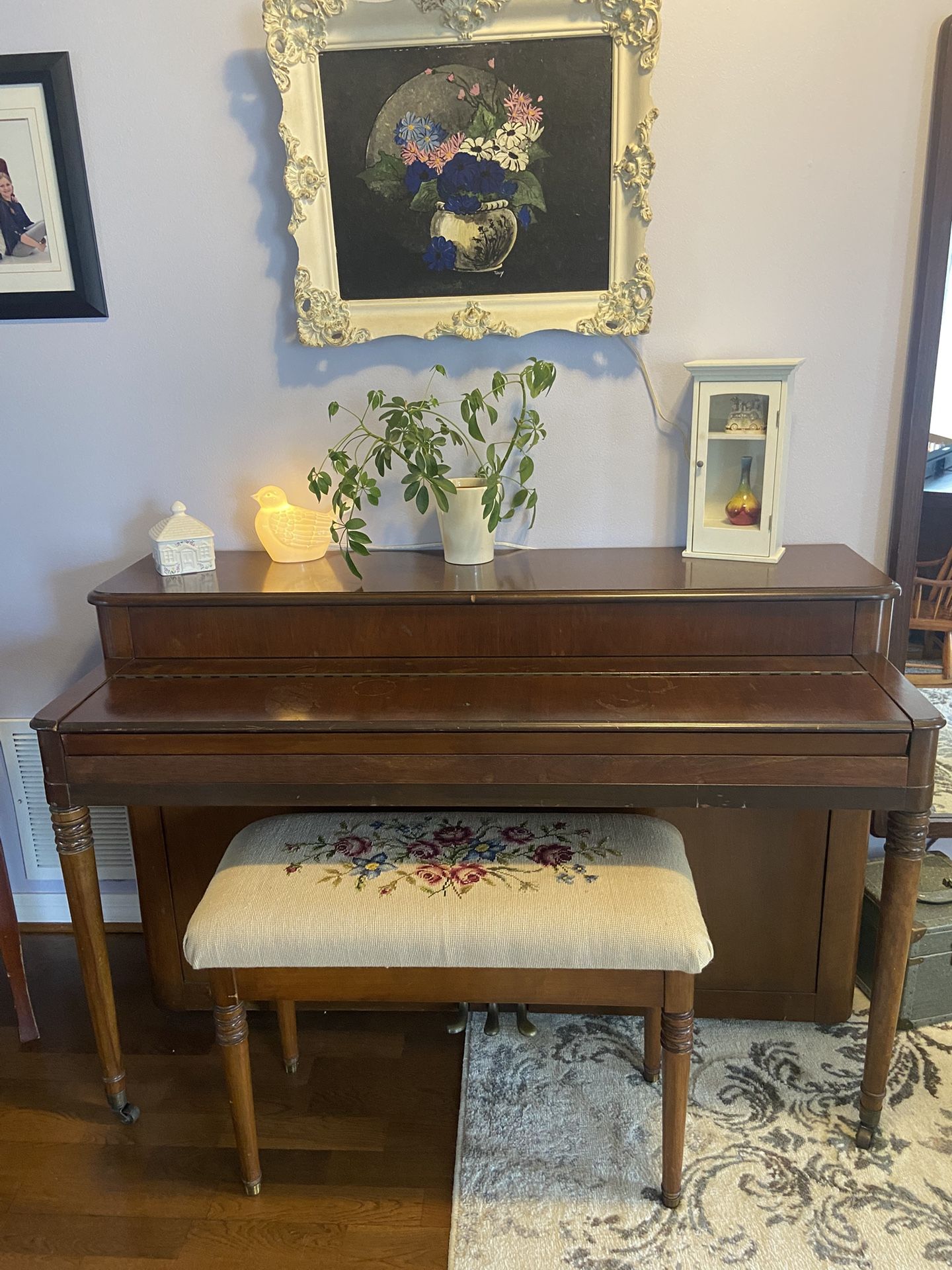 Vintage Winter & Company Spinet Piano