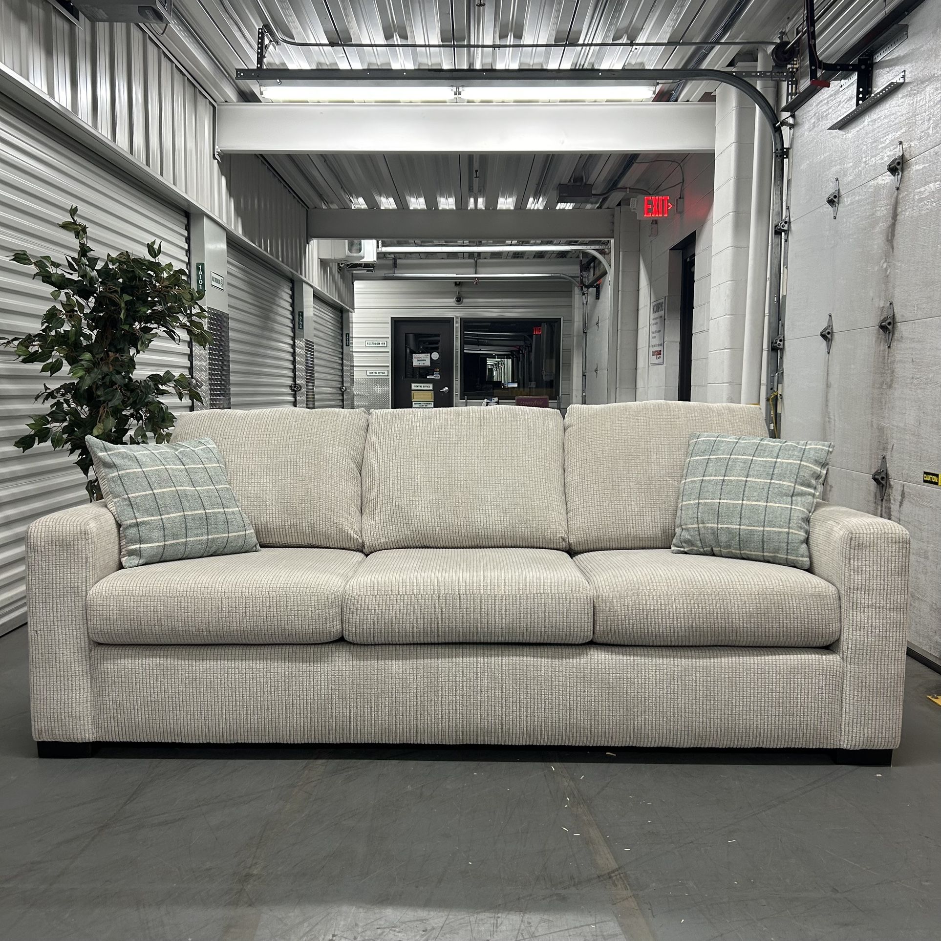 West Sixth Fabric Sofa - Cream
