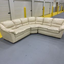 Sectional sofa (Delivery)