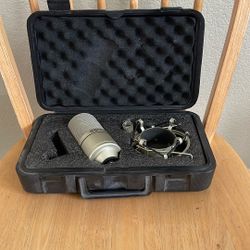 MXL 990 Condenser Microphone mic with large 22mm capsule 