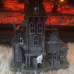 Light Up Haunted Mansion
