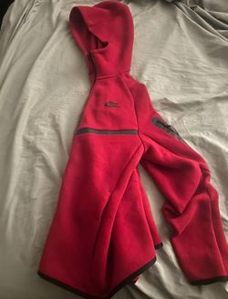 Red Nike Tech Full Set (Medium Hoodie, Small Bottoms)
