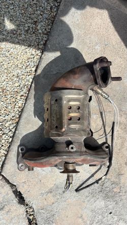 OEM Exhaust Manifold Kia Hyundai